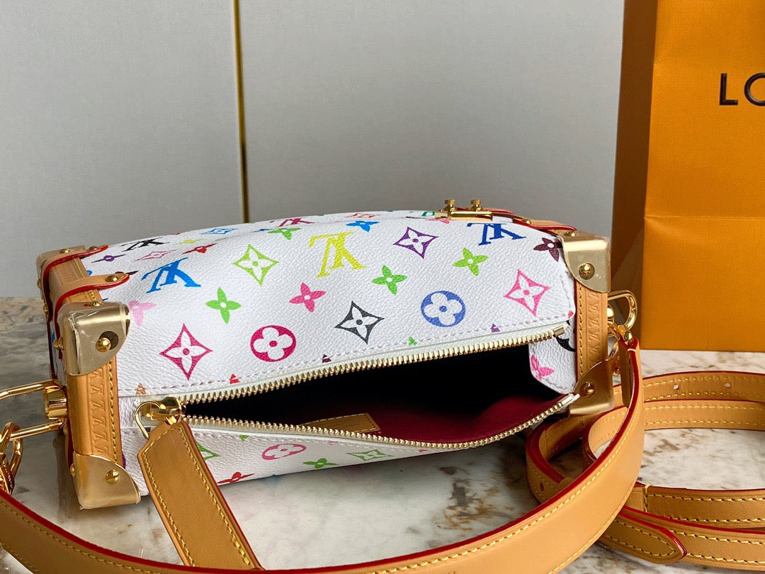 Louis Vuitton Monogram Multicolor Eye Miss You White