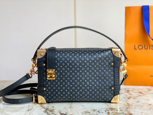 Louis Vuitton Black Daphne Series