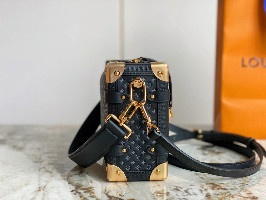 Louis Vuitton Black Daphne Series