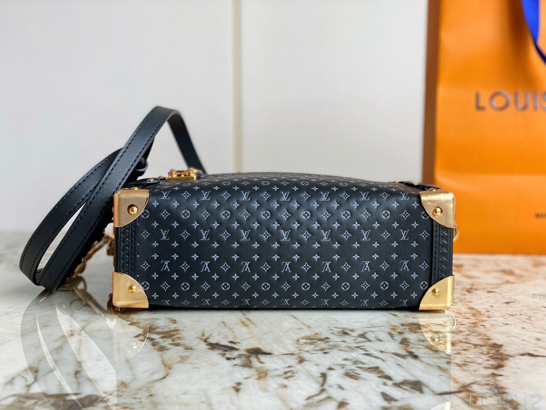 Louis Vuitton Black Daphne Series