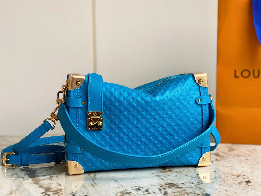 Louis Vuitton Blue Daphne Series