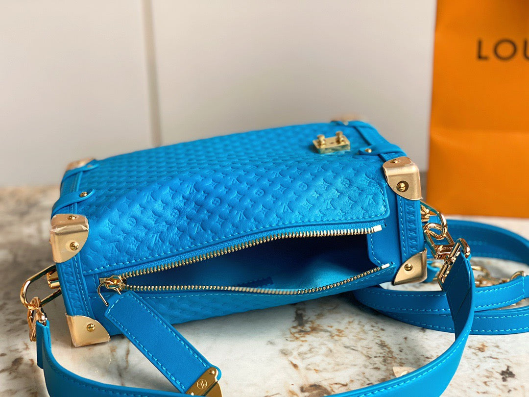 Louis Vuitton Blue Daphne Series