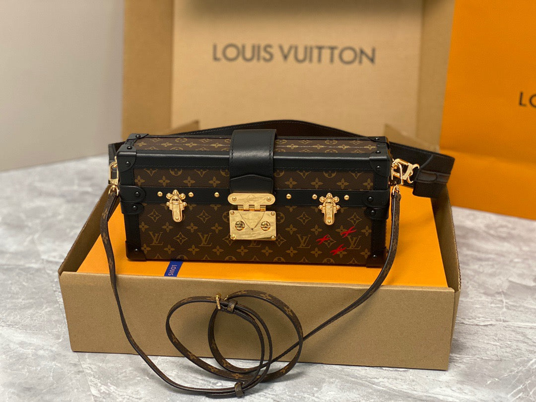 Louis Vuitton Petite Malle Presbyopia Series