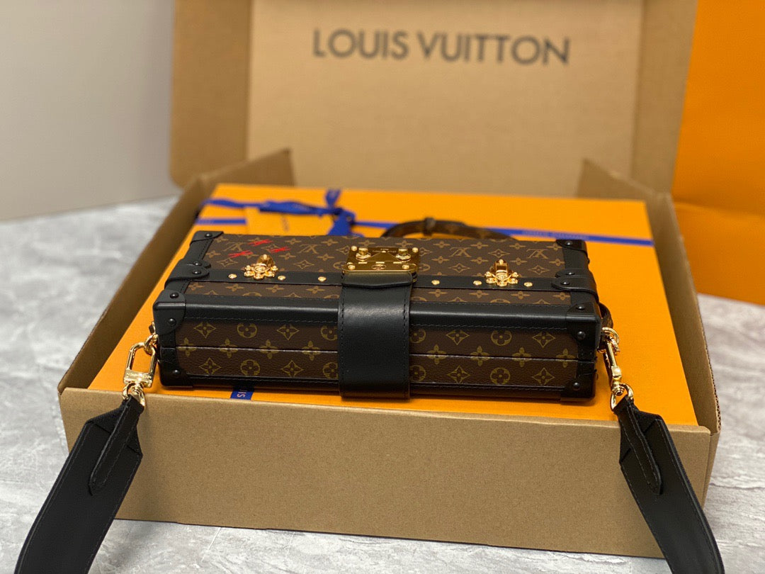 Louis Vuitton Petite Malle Presbyopia Series