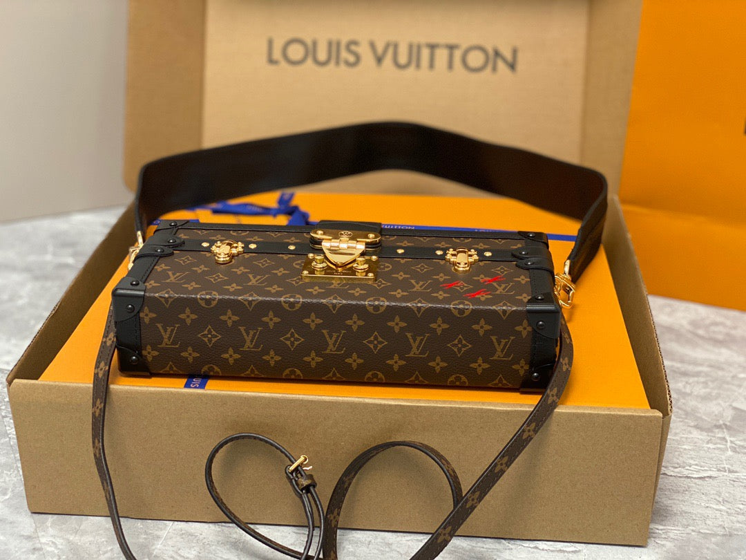 Louis Vuitton Petite Malle Presbyopia Series