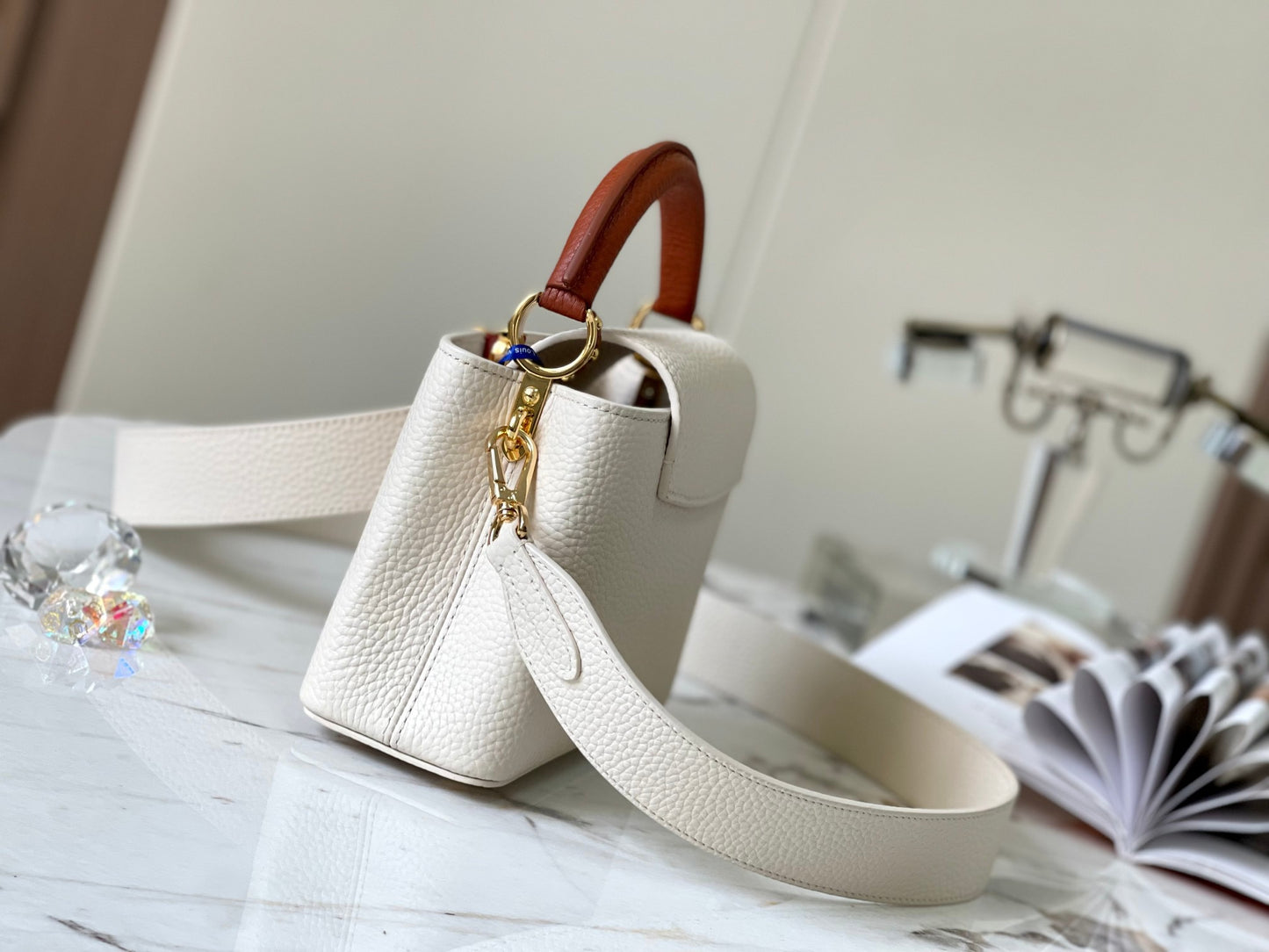 Louis Vuitton Capucines Mini  Bag In Beige