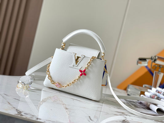 Louis Vuitton Capucines Mini Bag In White