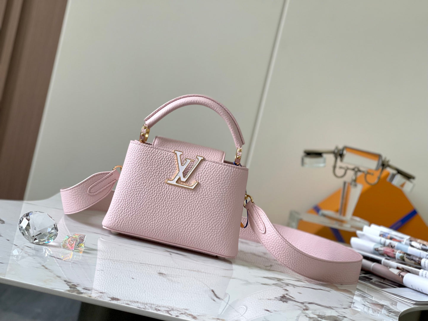 Louis Vuitton Capucines Mini  Bag In Pink