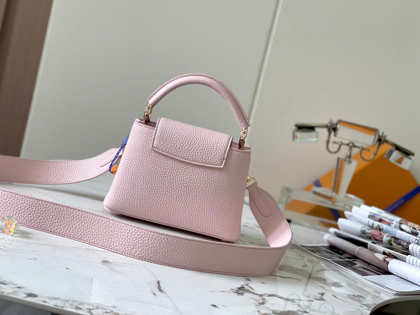 Louis Vuitton Capucines Mini  Bag In Pink