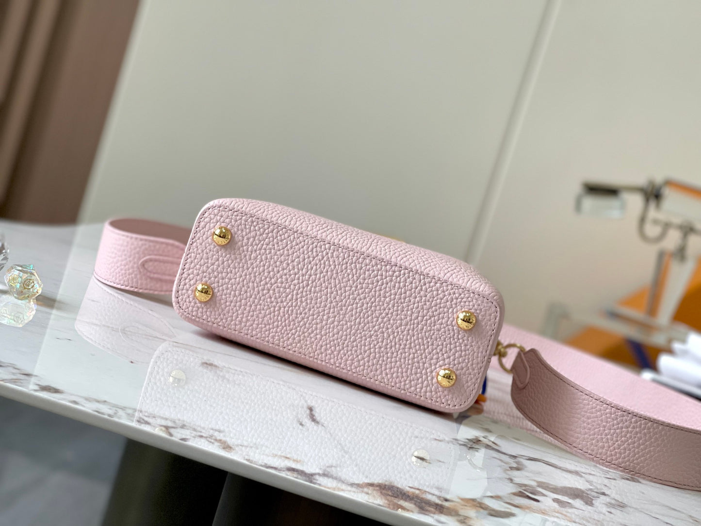 Louis Vuitton Capucines Mini  Bag In Pink