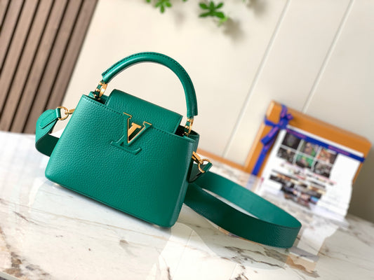 Louis Vuitton Capucines Mini  Bag In Dark Green