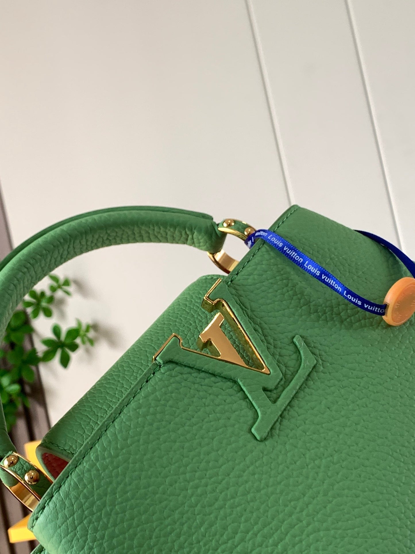 Louis Vuitton Capucines Mini Bag In Fluorescent Green