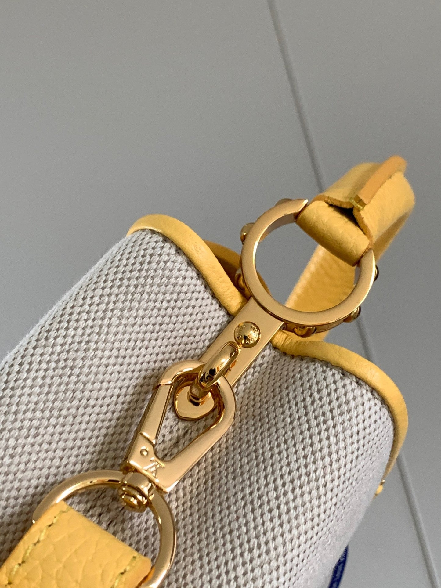 Louis Vuitton Capucines Mini  Bag In Beige With Yellow Handle