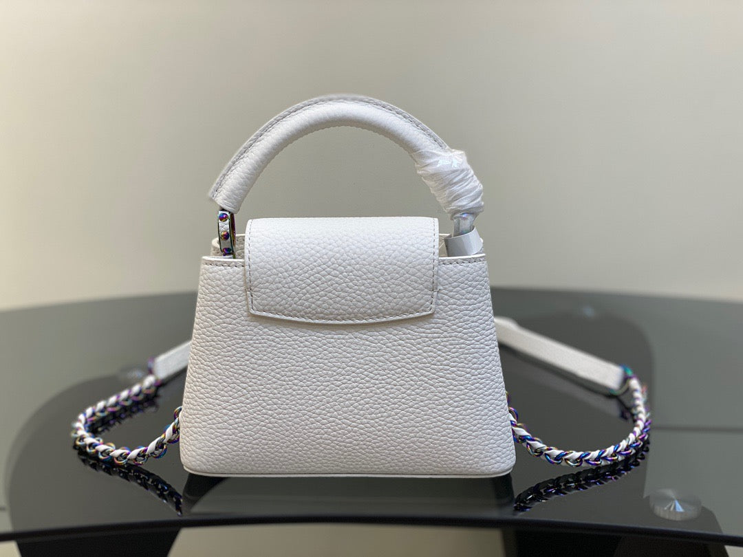 Louis Vuitton Capucines Mini  Bag In White