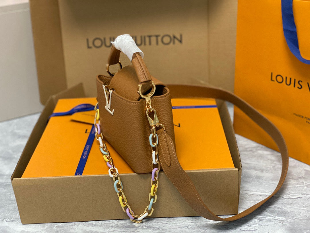 Louis Vuitton Capucines Mini  Bag In Gold Brown