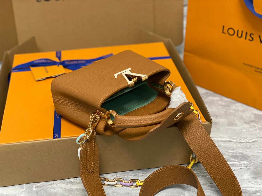 Louis Vuitton Capucines Mini  Bag In Gold Brown