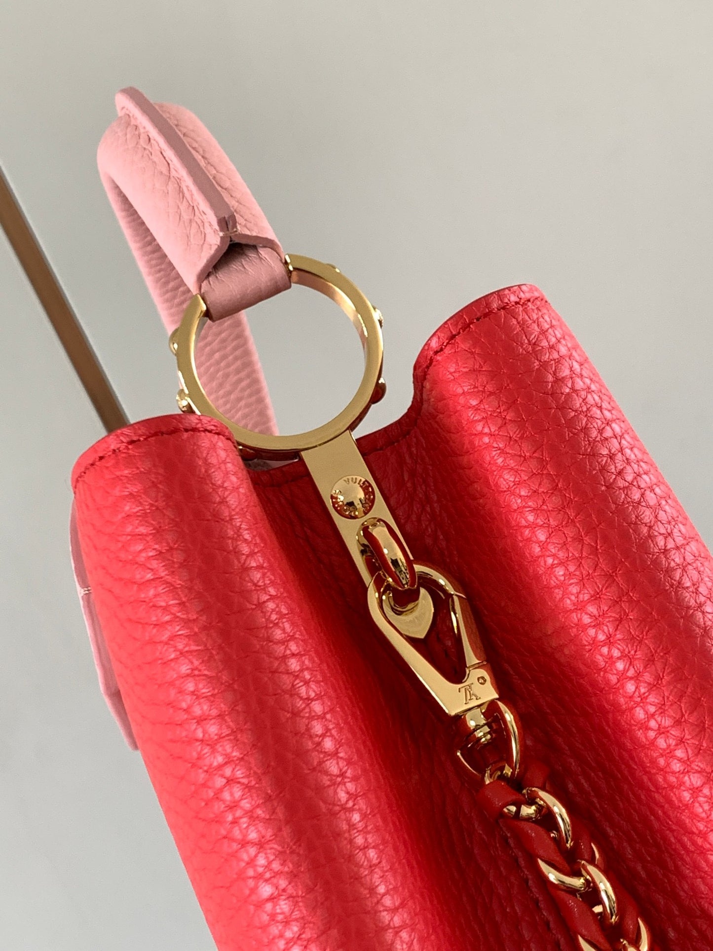 Louis Vuitton Capucines Small  Bag In Red With Pink Handle