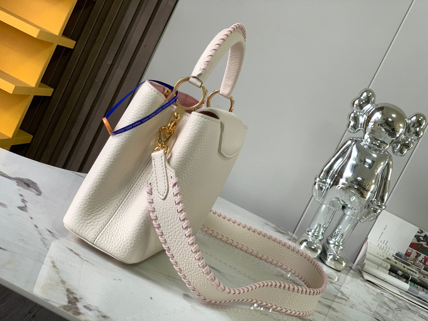 Louis Vuitton Capucines Small  Bag In Beige