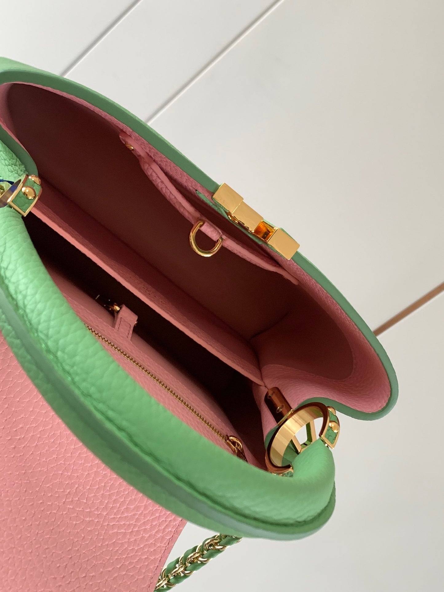 Louis Vuitton Capucines Small  Bag In Green