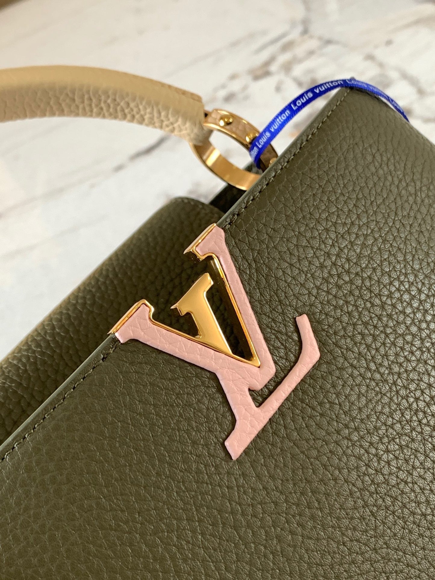 Louis Vuitton Capucines Small  Bag In Army Green With Beige Handle