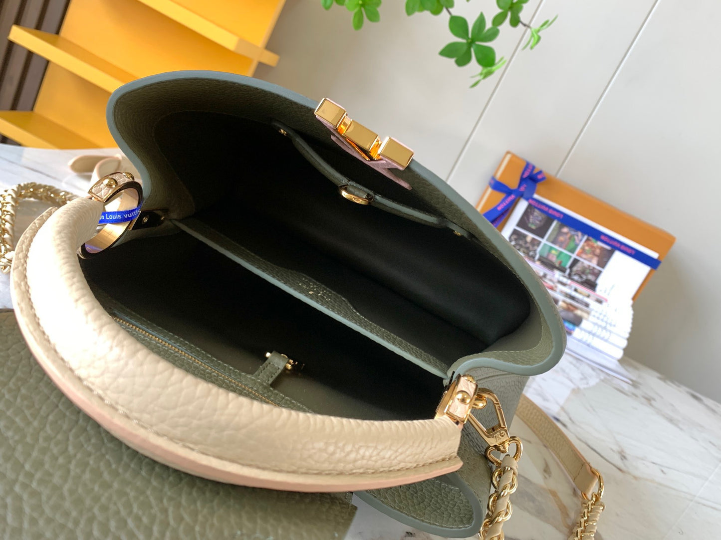 Louis Vuitton Capucines Small  Bag In Army Green With Beige Handle