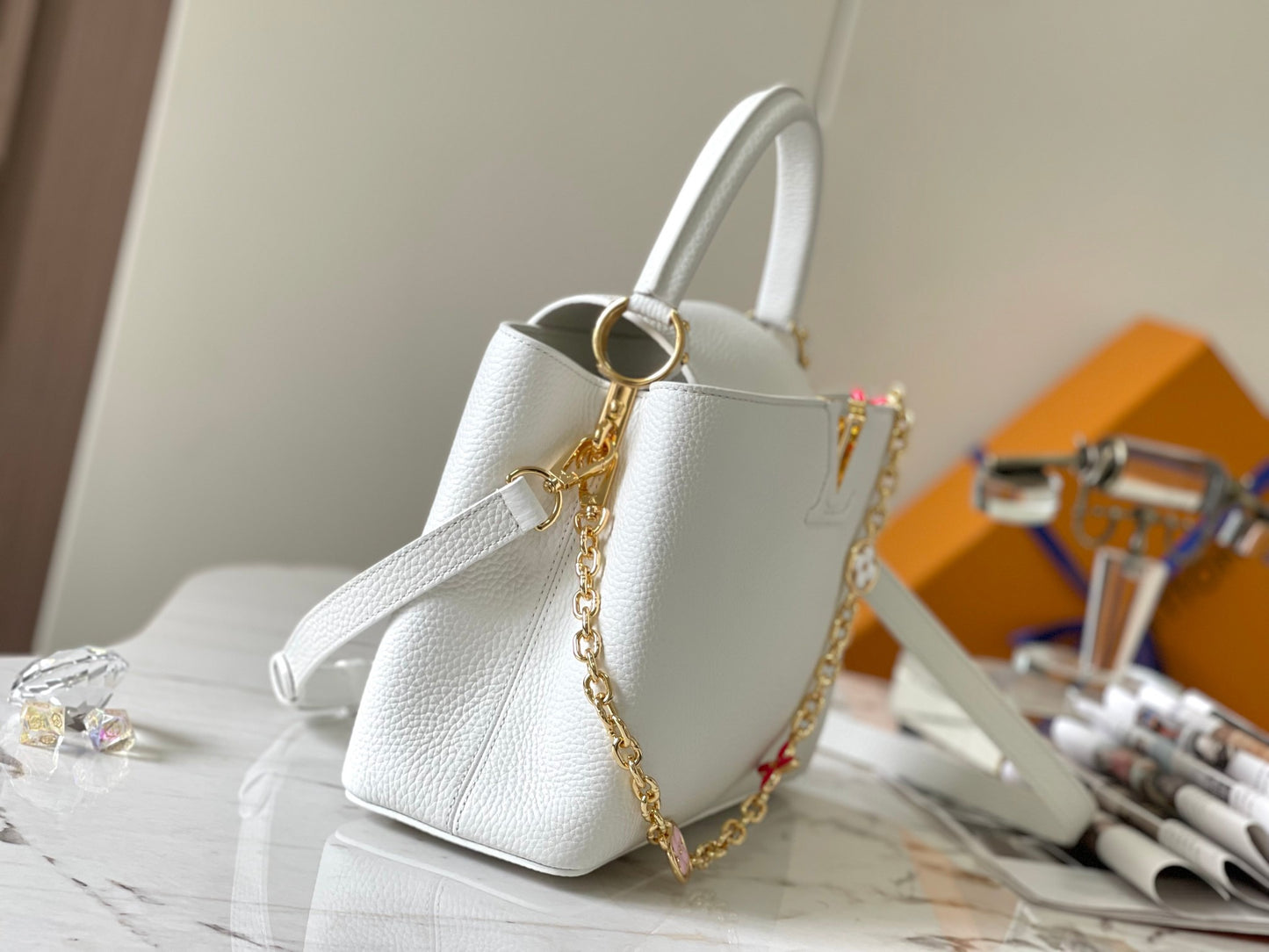 Louis Vuitton Capucines Medium Bag In White