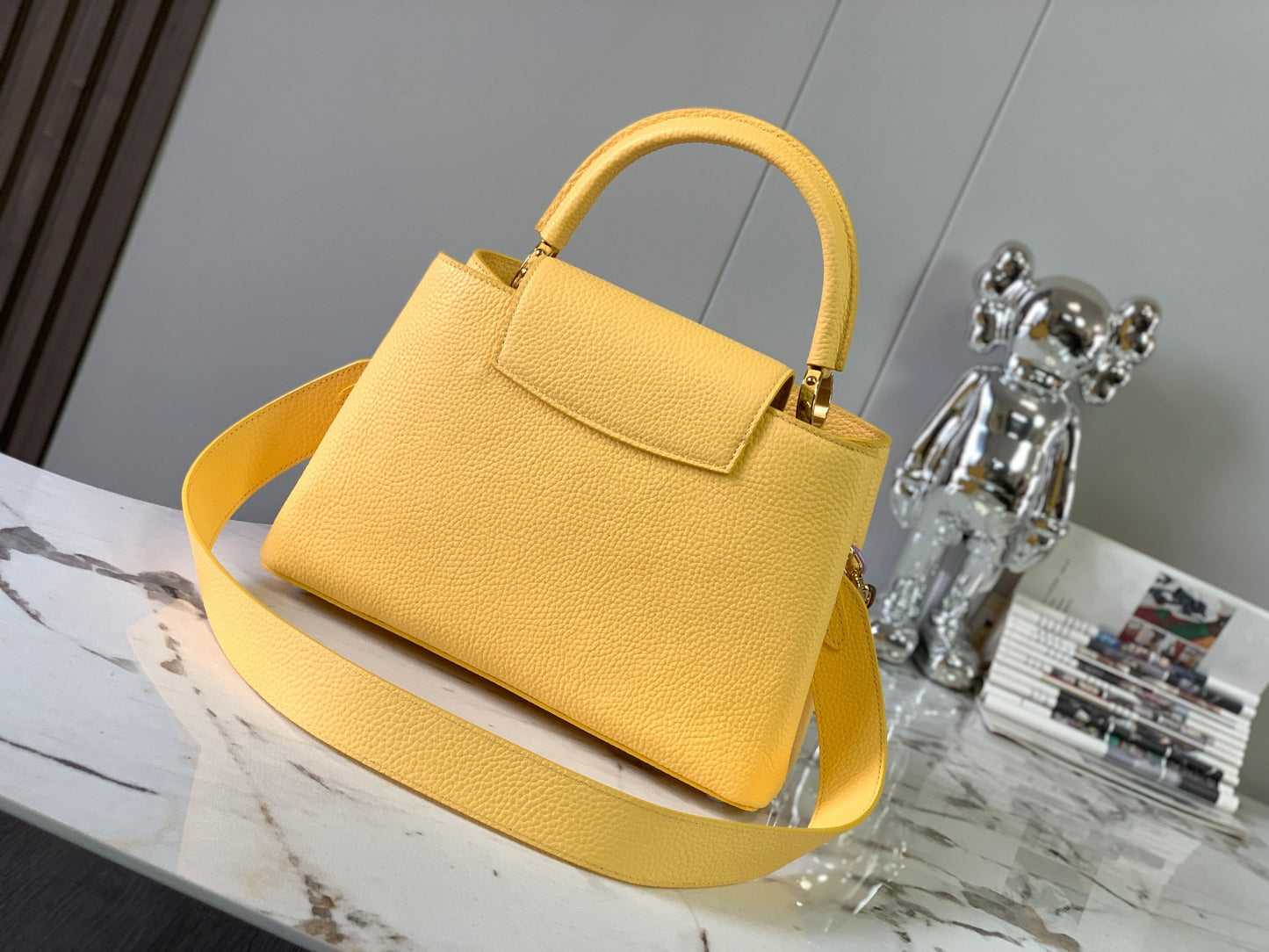 Louis Vuitton Capucines Medium Bag In Yellow