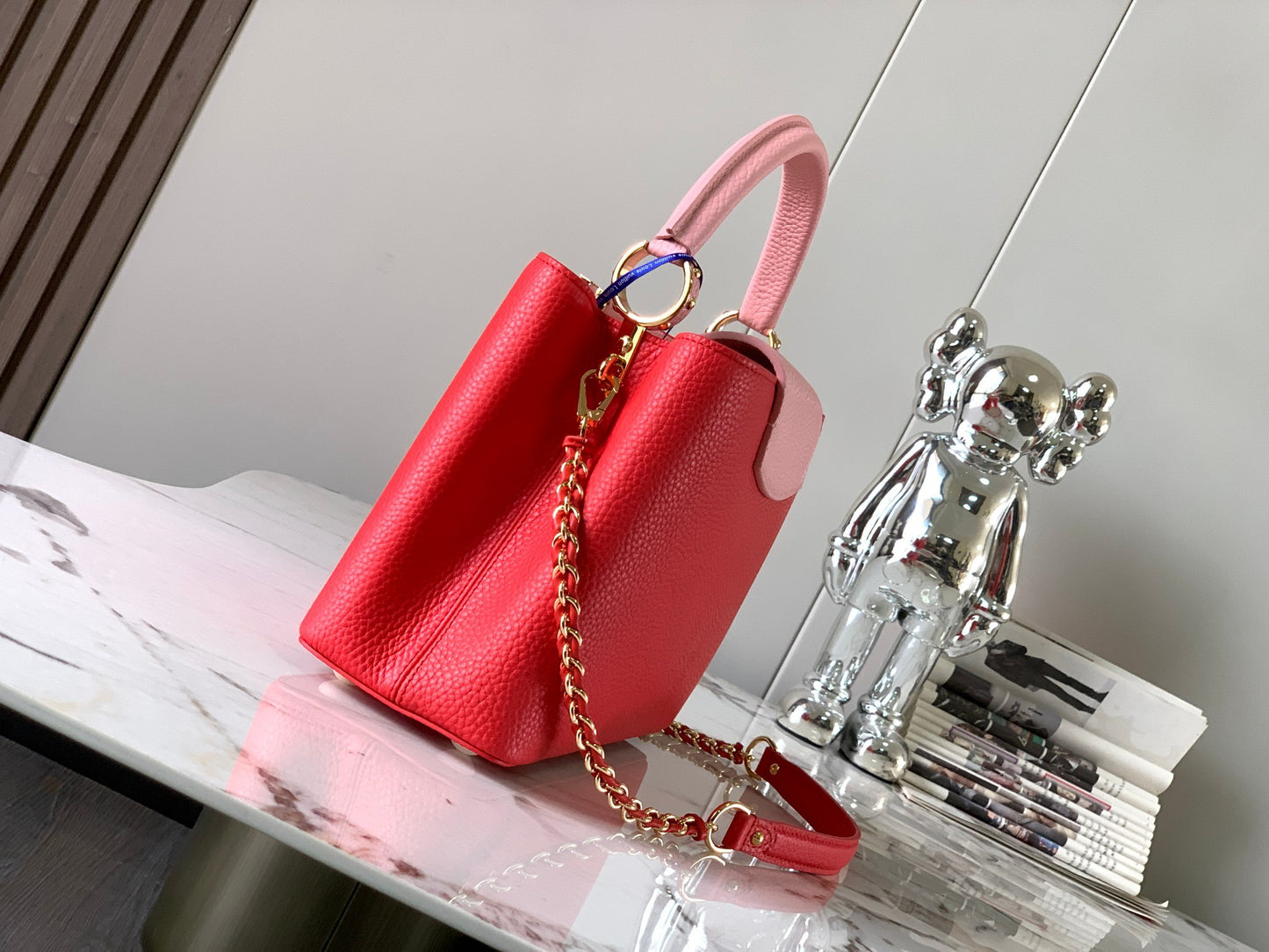 Louis Vuitton Capucines Medium Bag In Red With Pink Handle