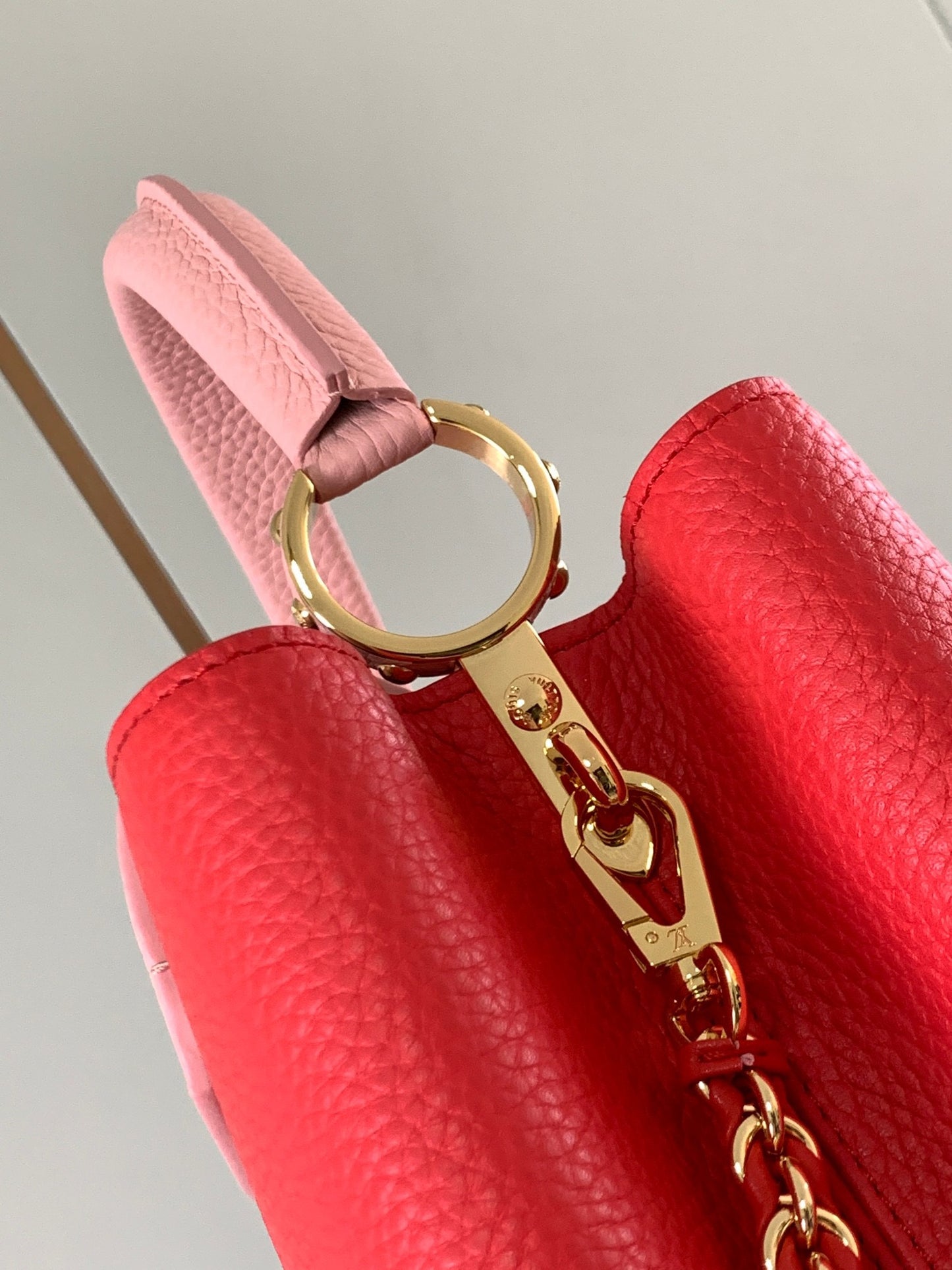 Louis Vuitton Capucines Medium Bag In Red With Pink Handle