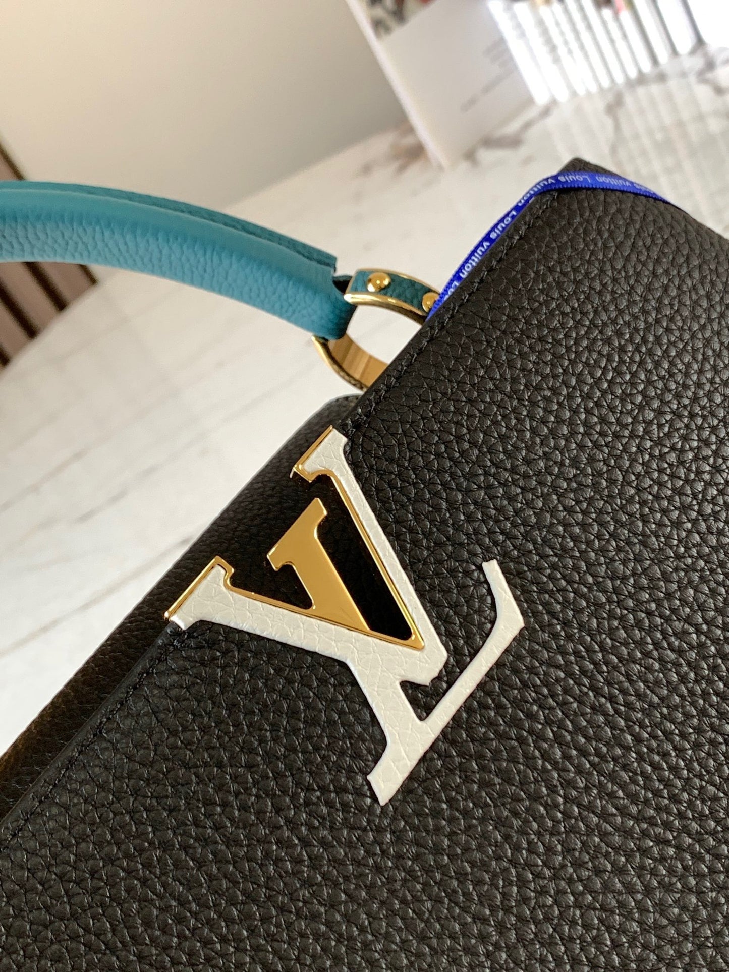 Louis Vuitton Capucines Medium Bag In Black With Blue