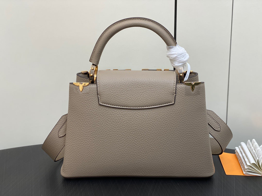 Louis Vuitton Capucines Medium Bag In Gray