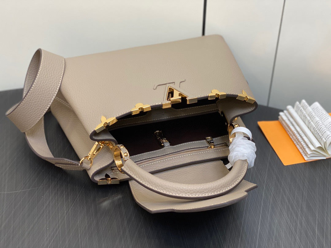 Louis Vuitton Capucines Medium Bag In Gray