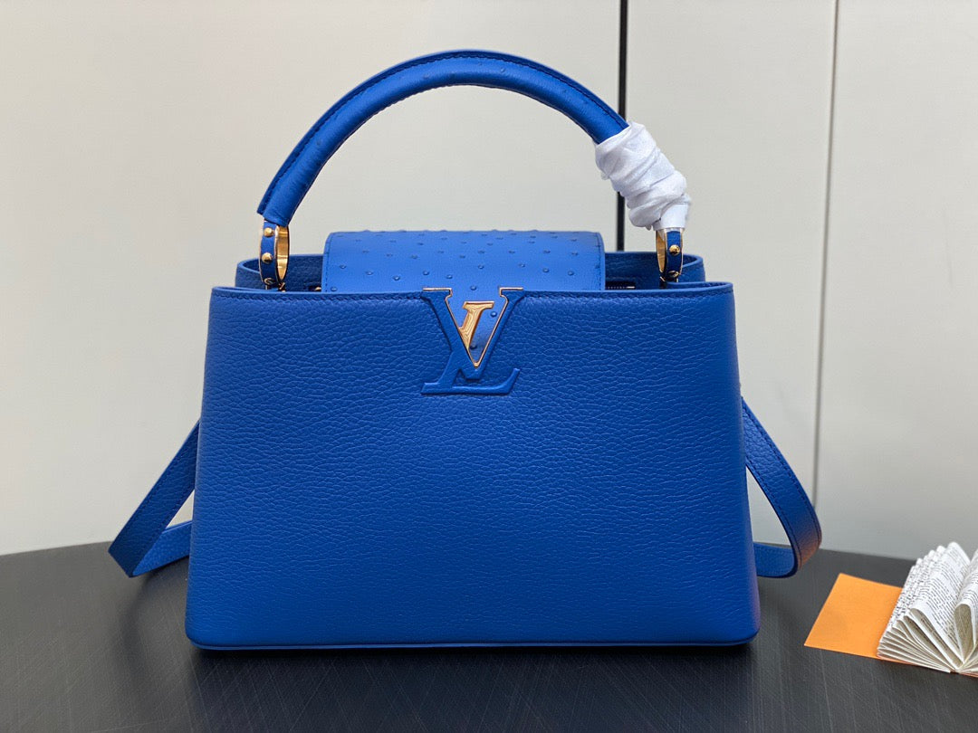 Louis Vuitton Capucines Medium Bag In Dark Blue