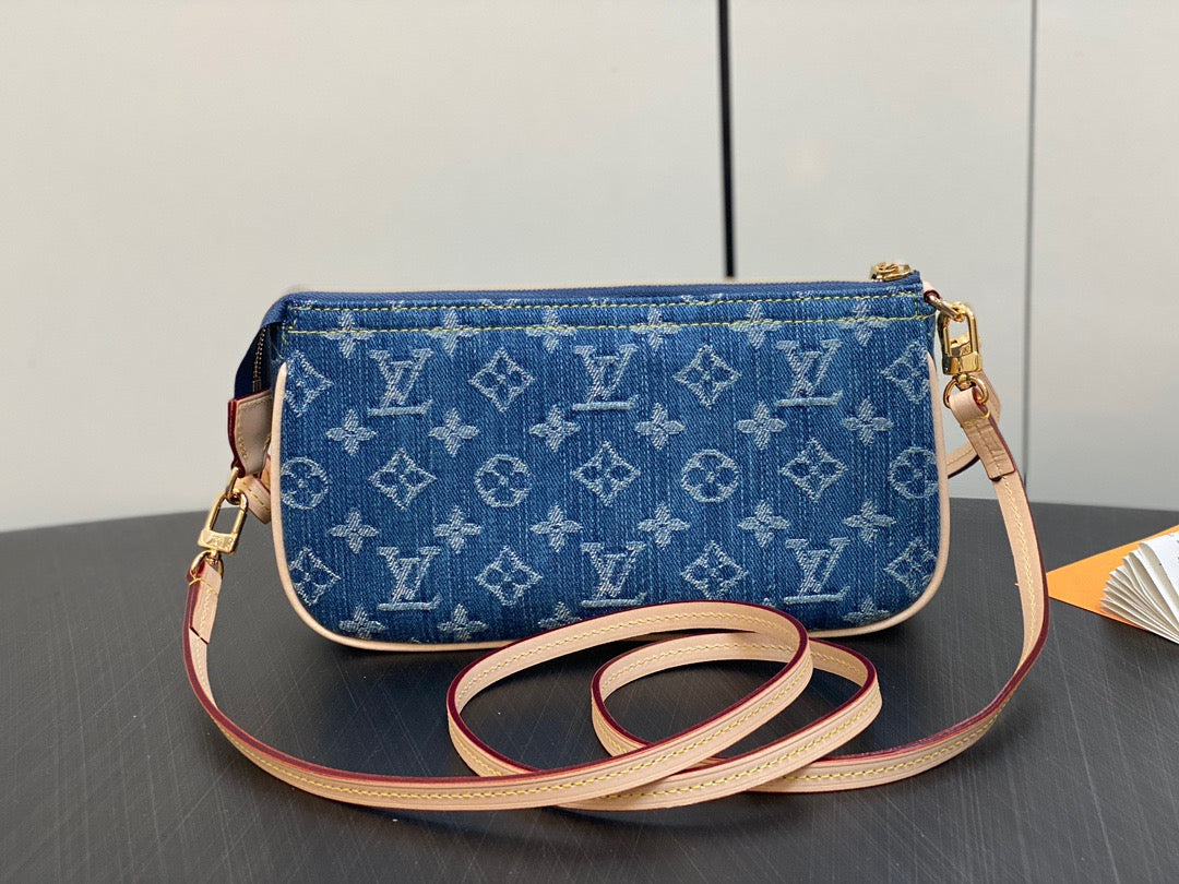 Louis Vuitton Large Pochette Accessories In Blue Denim Presbyopia