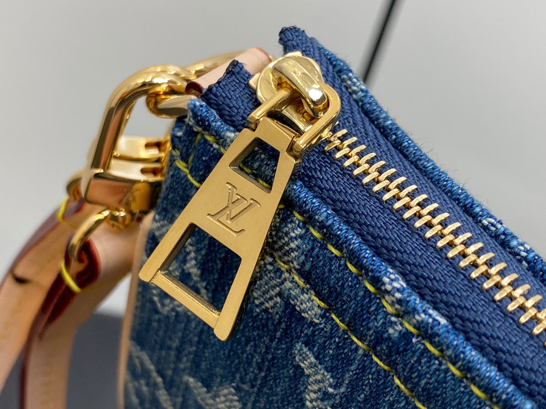 Louis Vuitton Large Pochette Accessories In Blue Denim Presbyopia