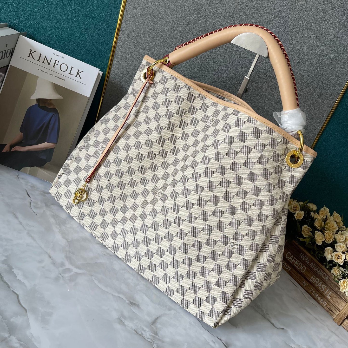 Louis Vuitton Artsy Beuge CheckerboardEmpreinte Leather Shoulder Bag