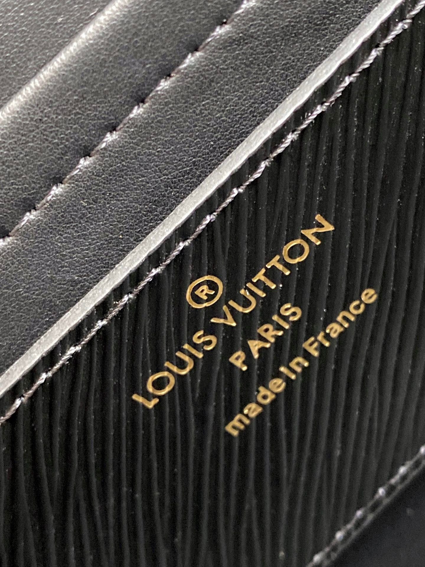 Louis Vuitton Black Epi Leather Twist With Black & Gold Handle