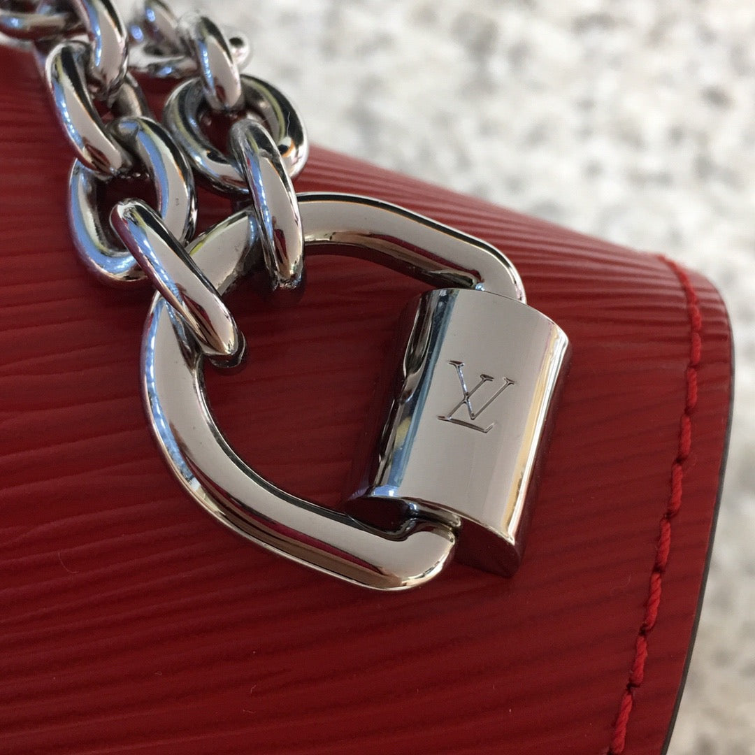 Louis Vuitton Twist Pouch In Red Epi Leather With Silver Chain