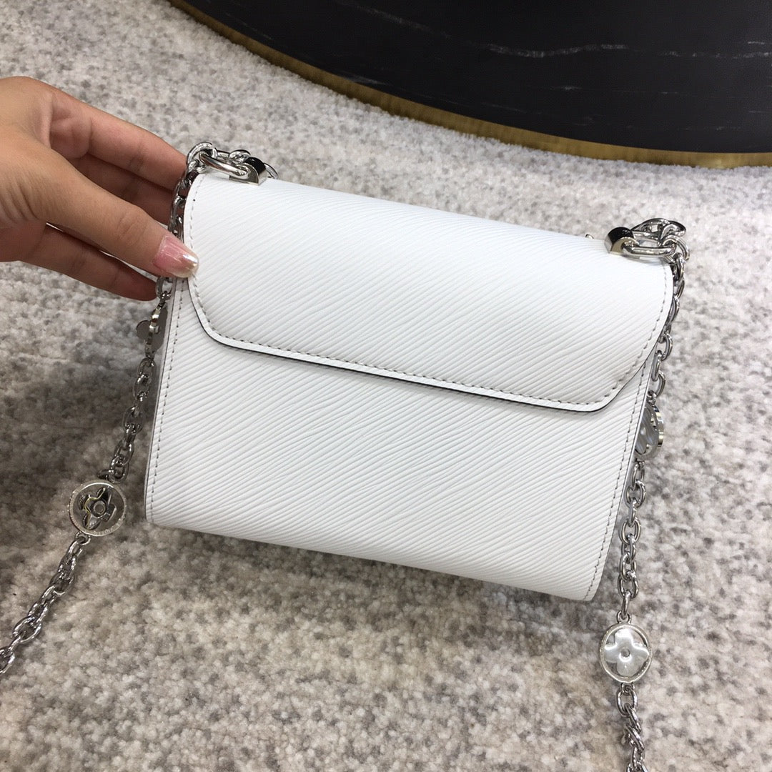 Louis Vuitton Twist Pouch In White Epi Leather With Silver Chain