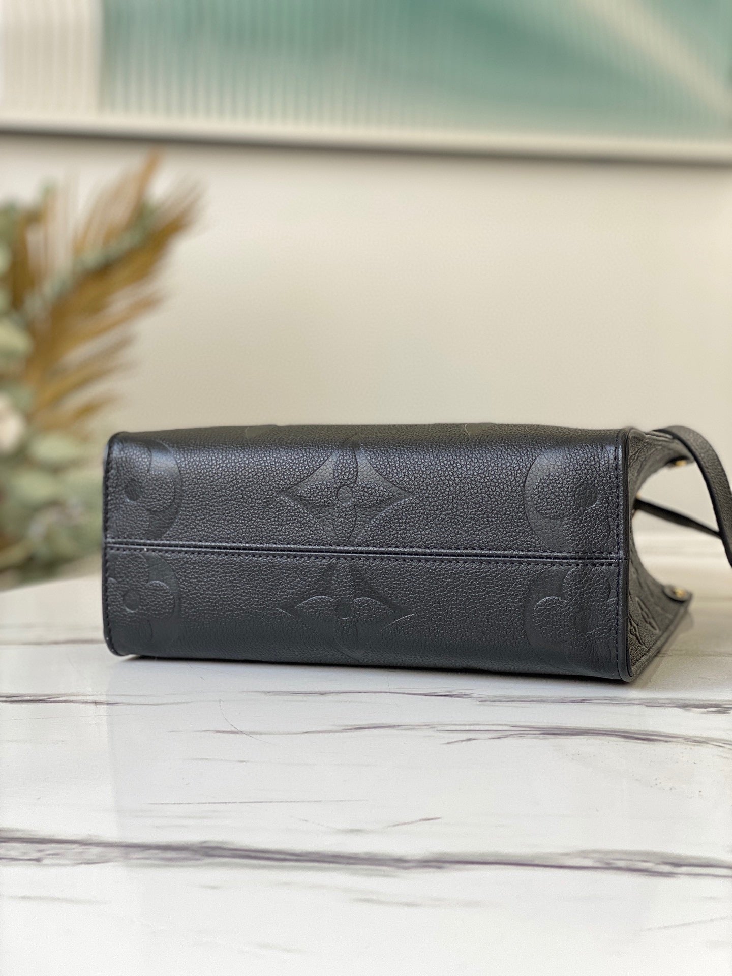 Louis Vuitton Onthego In Black Embossed