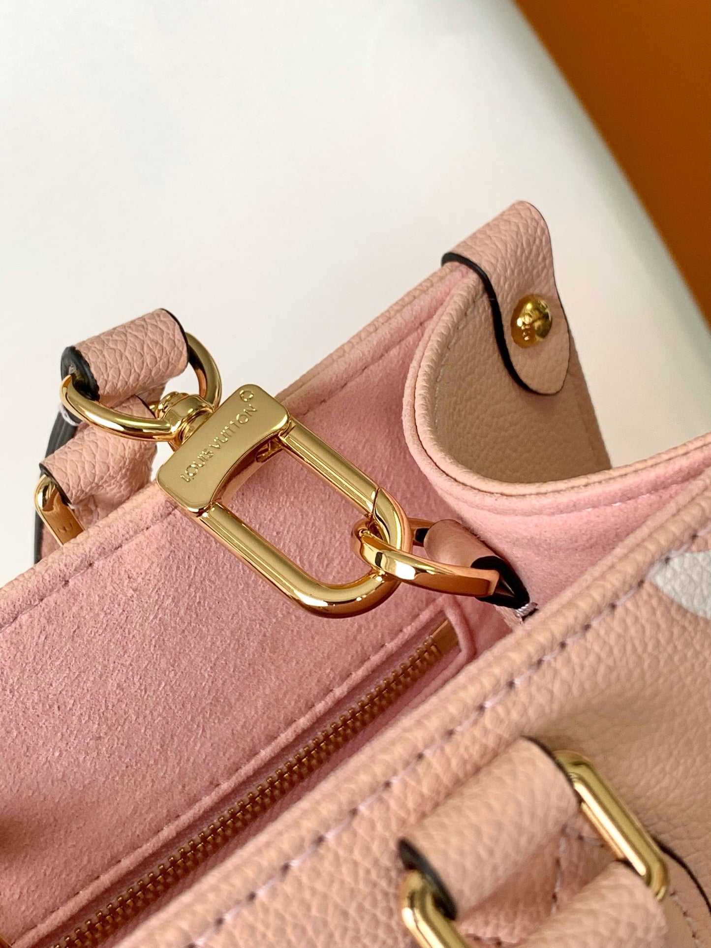 Louis Vuitton Onthego Bags In Pink Embossed Canvas 