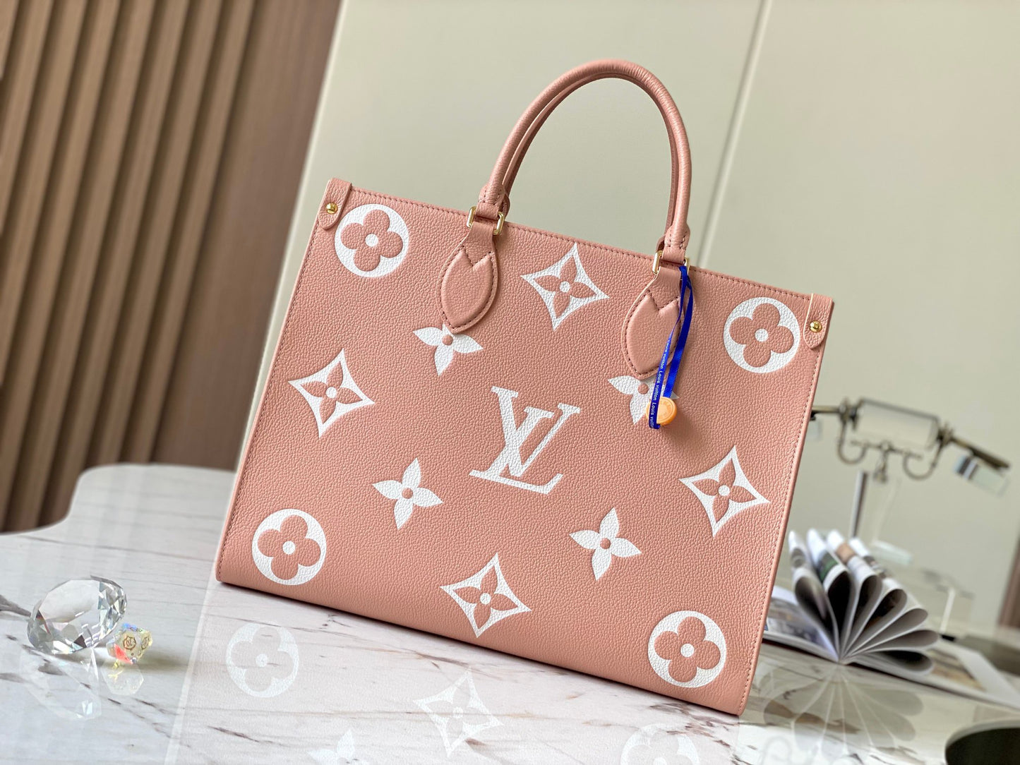 Louis Vuitton Onthego Handbags With Pink Embossed