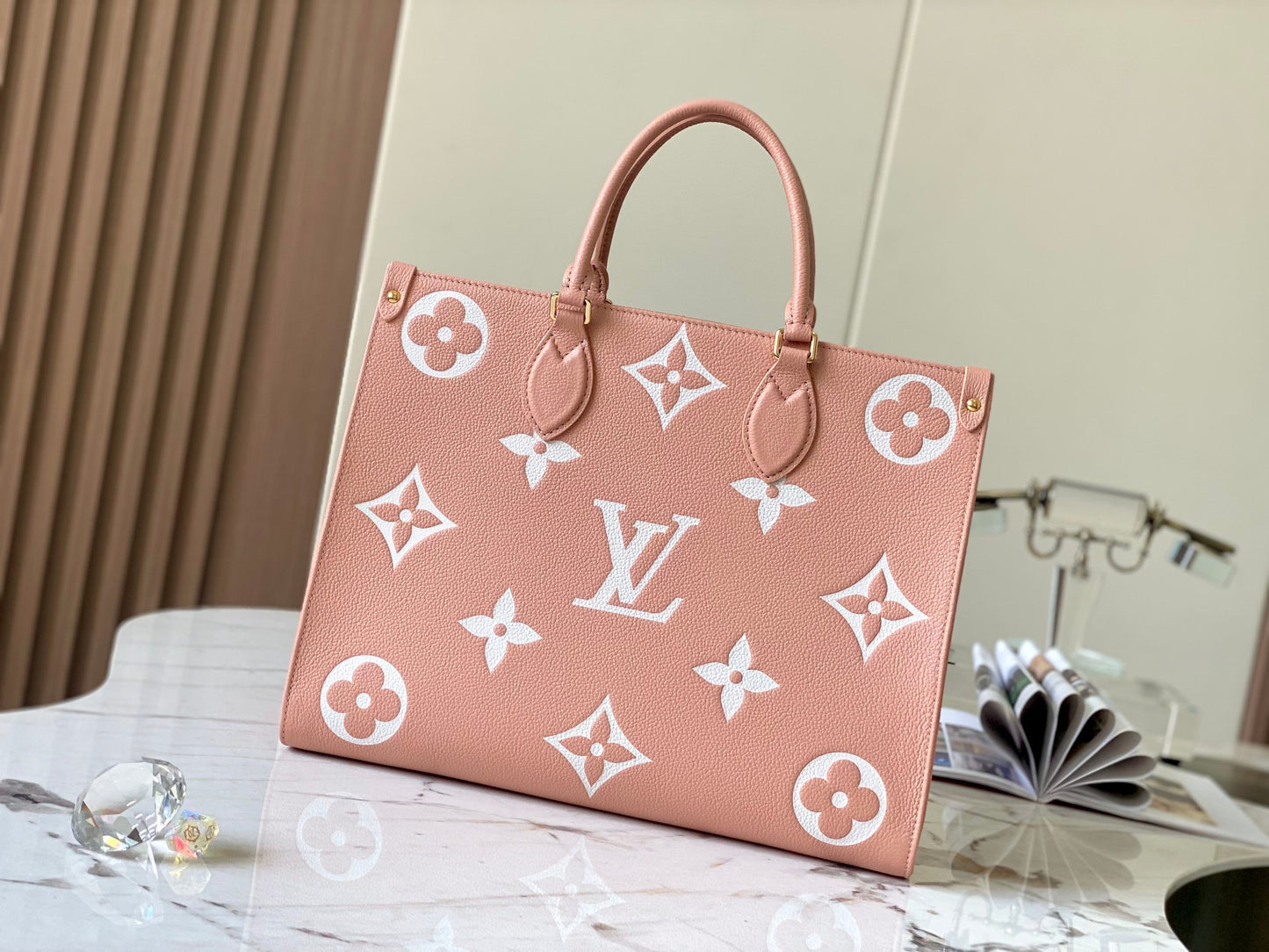 Louis Vuitton Onthego Handbags With Pink Embossed