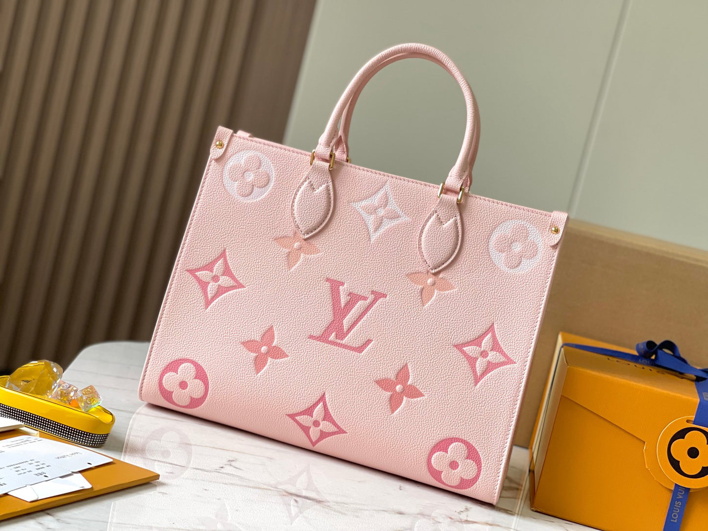 Louis Vuitton Onthego Handbags With Light Pink Embossed