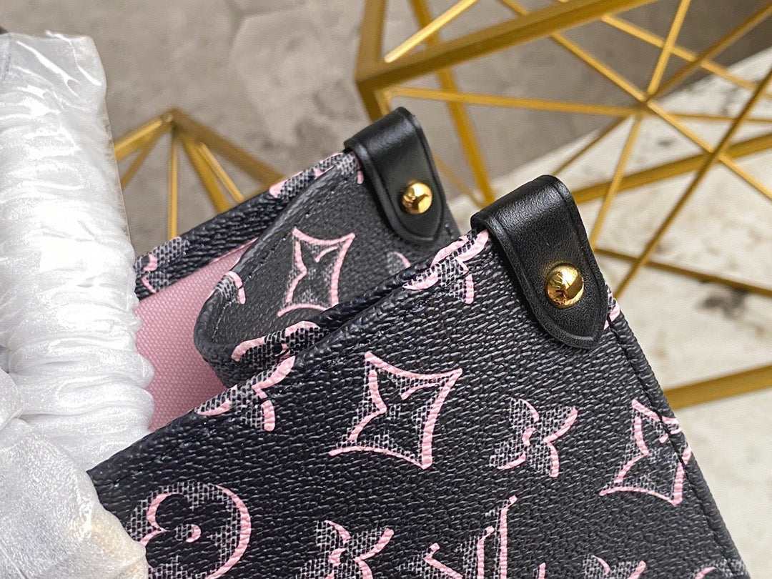 Louis Vuitton Onthego Handbags In Black With Pink Presbyopia