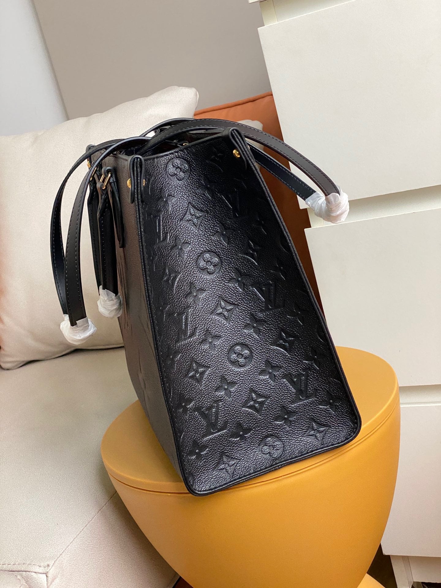 Louis Vuitton Onthego Handbags With Black Embossed