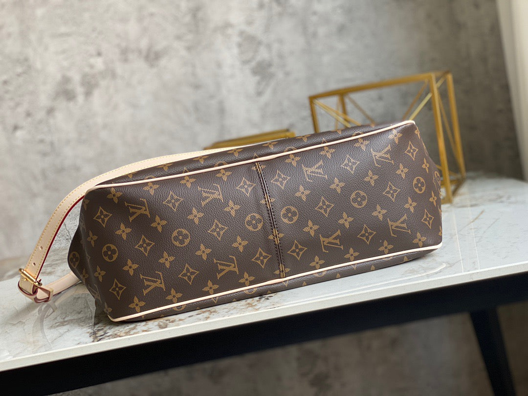 Louis Vuitton Graceful Monogram Canvas In Brown Retro Presbyopia