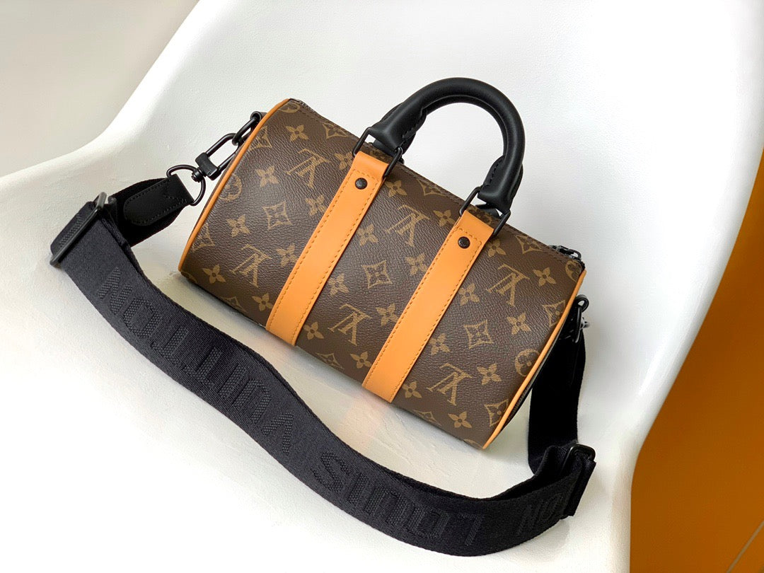 Louis Vuitton Keepall Bandouliere 25 Monogram Brown Classic Presbyopia