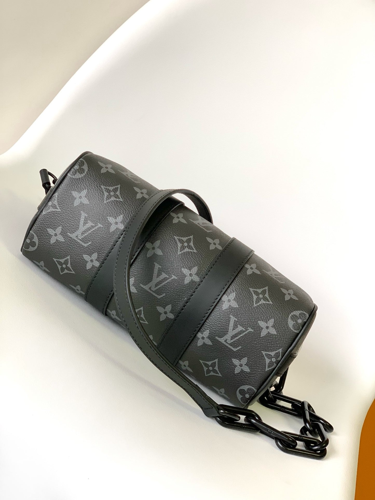 Louis Vuitton Keepall Bandouliere 25 Monogram Gray Classic Presbyopia