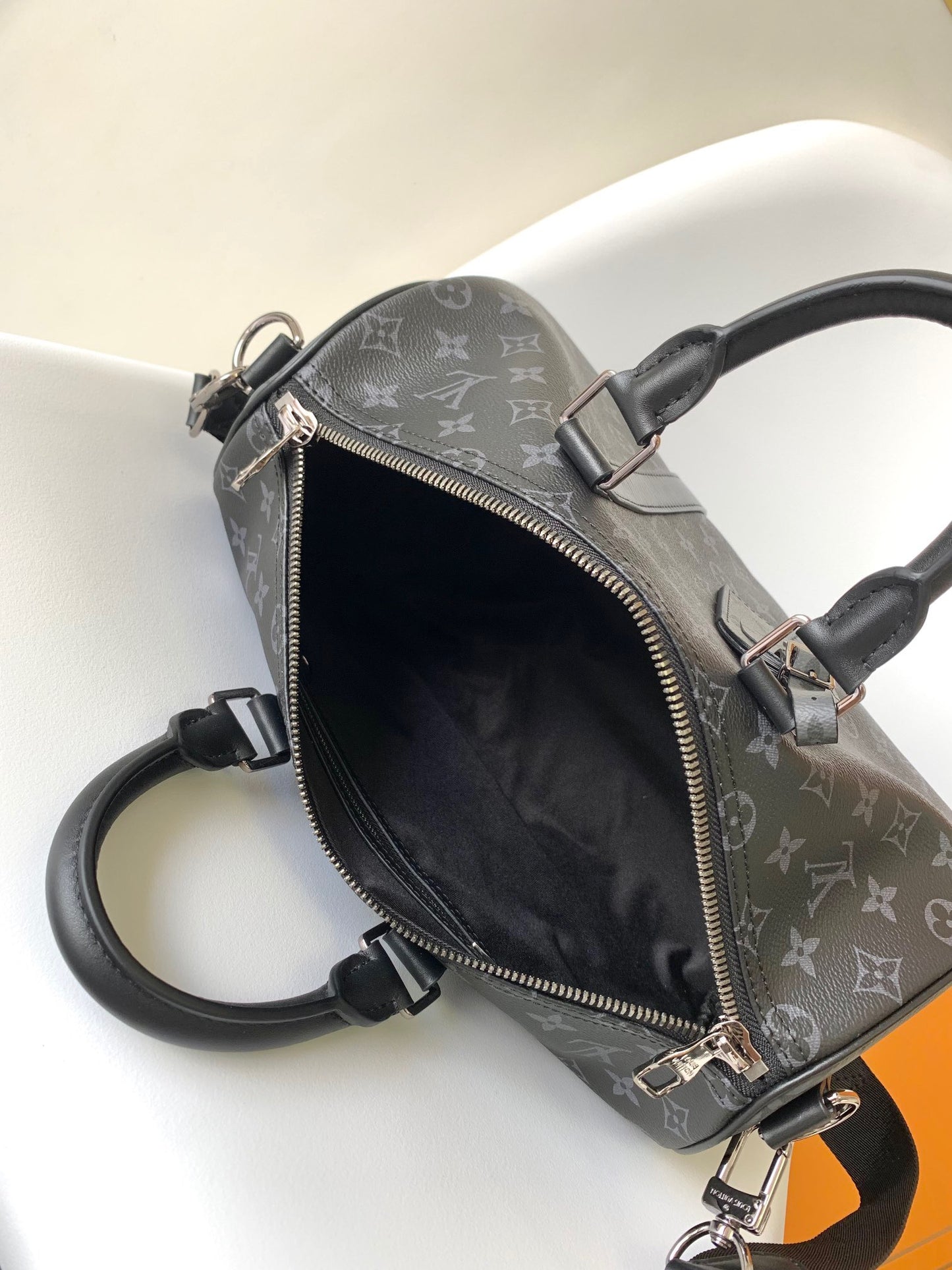 Louis Vuitton Keepall Bandouliere 35 Monogram Embossed Black